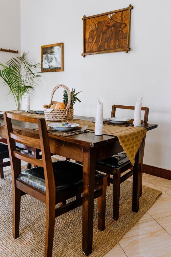 Mkoani Homestay モシ エクステリア 写真