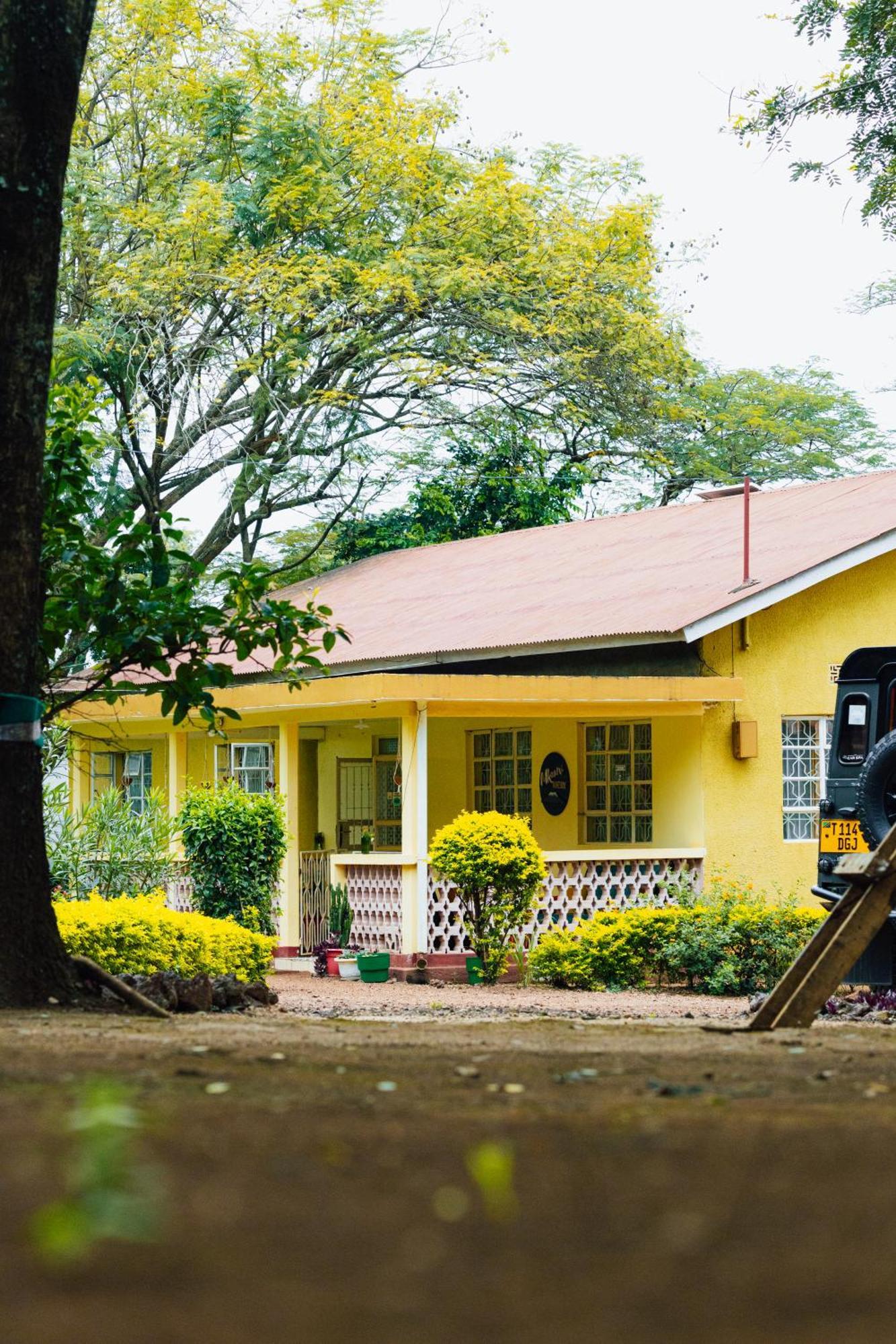 Mkoani Homestay モシ エクステリア 写真